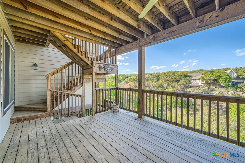 507 Venture Boulevard Point Venture, TX 78645