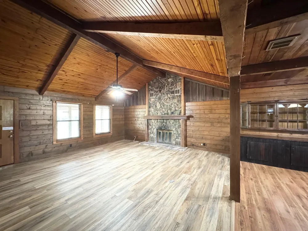 1393 County Road 4020 Crockett, TX 75835