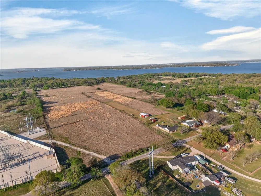 696 E Will White Road Tool, TX 75143