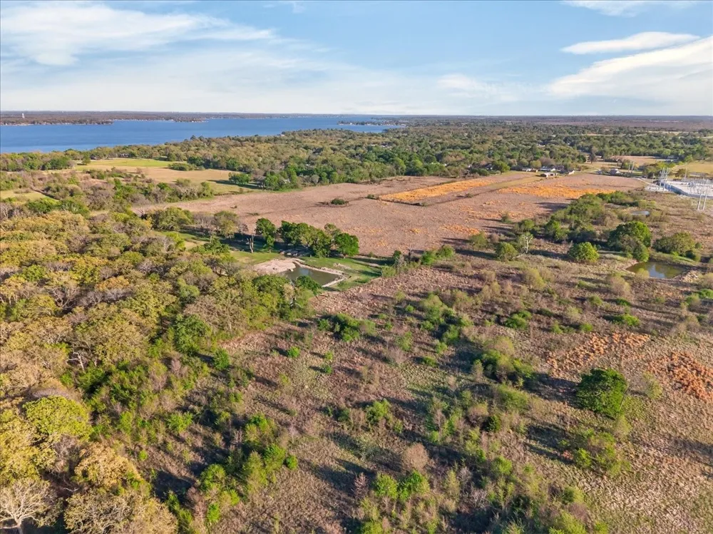 696 E Will White Road Tool, TX 75143