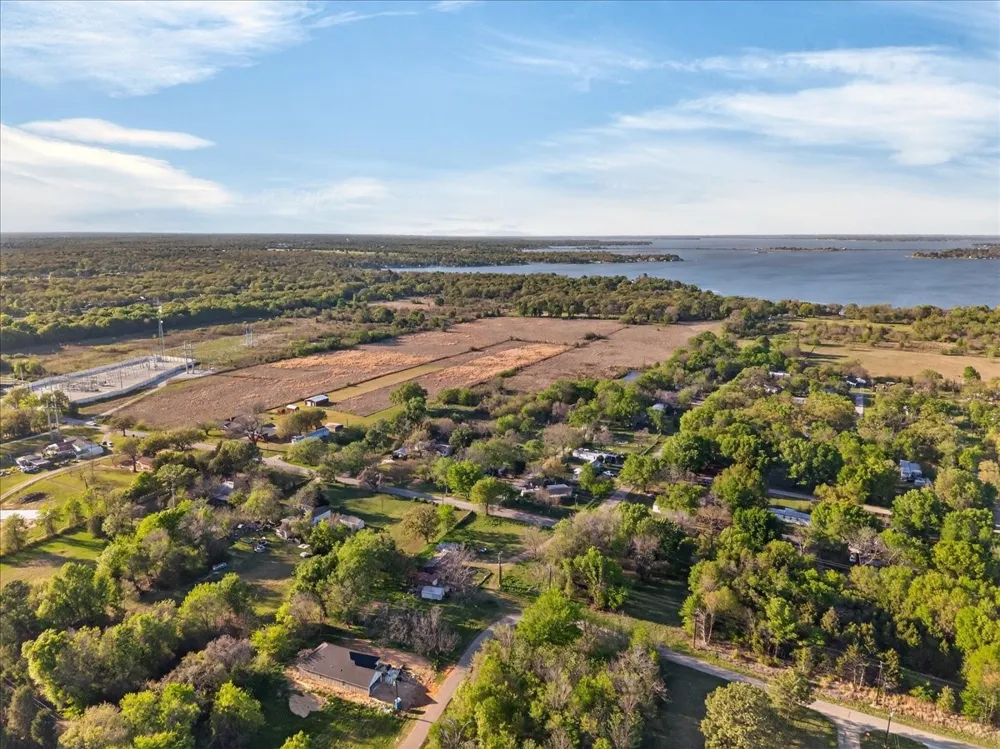 696 E Will White Road Tool, TX 75143