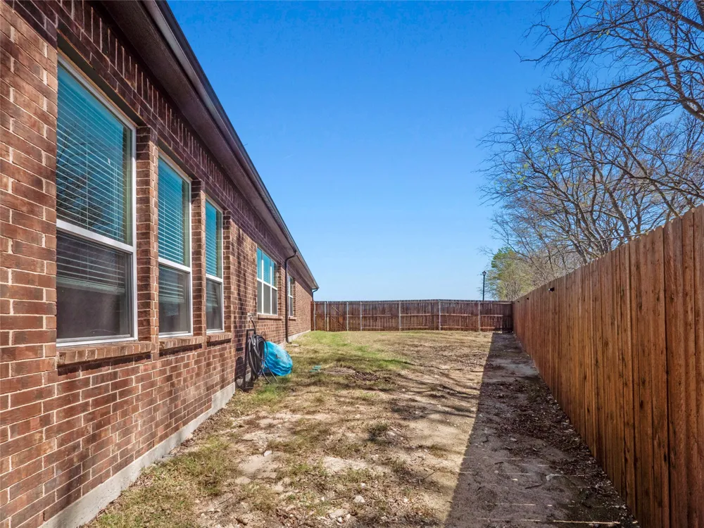 1314 Cole Drive Trenton, TX 75490