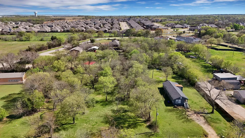1471 W Broad Street Mansfield, TX 76063