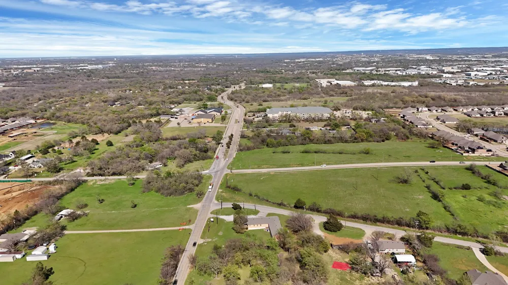 1459 W Broad Street Mansfield, TX 76063