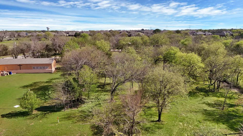 1459 W Broad Street Mansfield, TX 76063