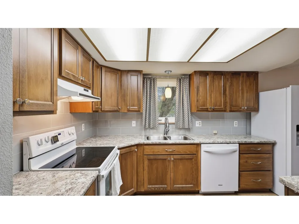 817 Meng Drive Fort Morgan, CO 80701