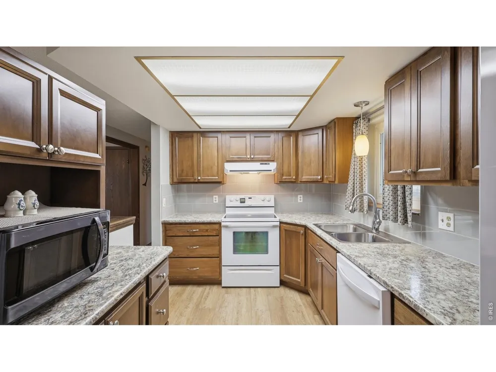 817 Meng Drive Fort Morgan, CO 80701