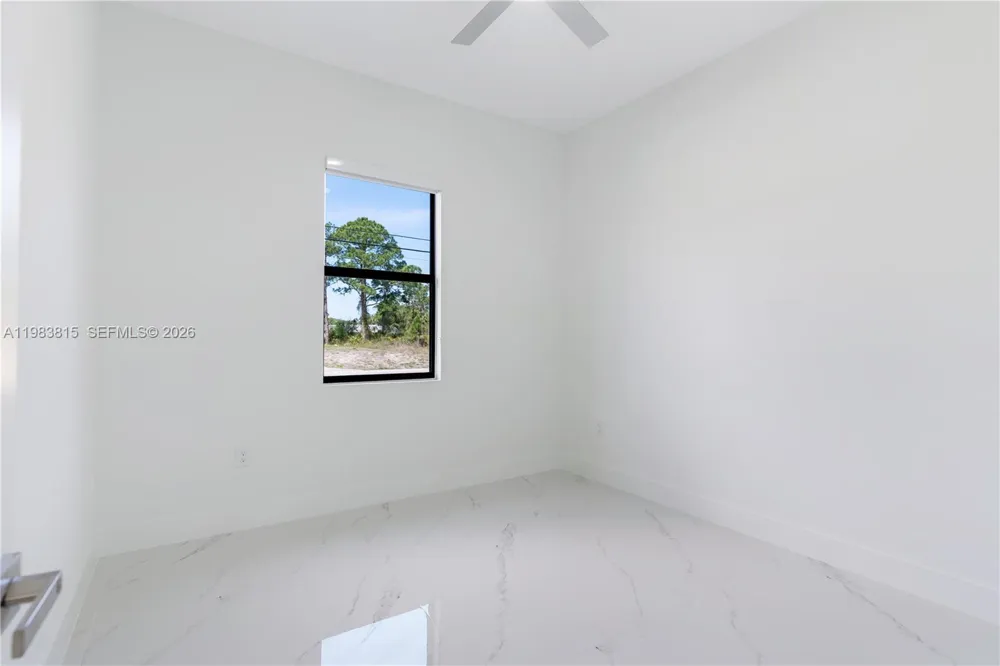 606 Johns Ave Lehigh Acres, FL 33972