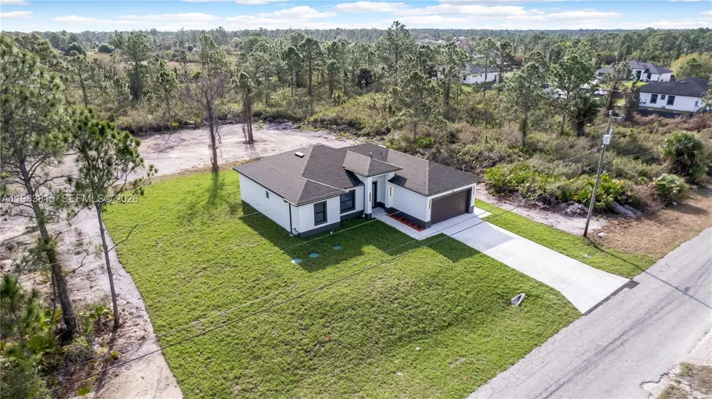 606 Johns Ave Lehigh Acres, FL 33972