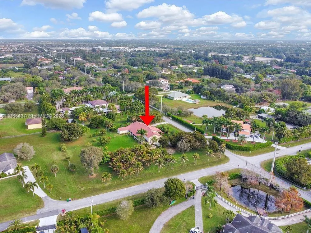 5425 SW 190th Ave #1 Southwest Ranches, FL 33332