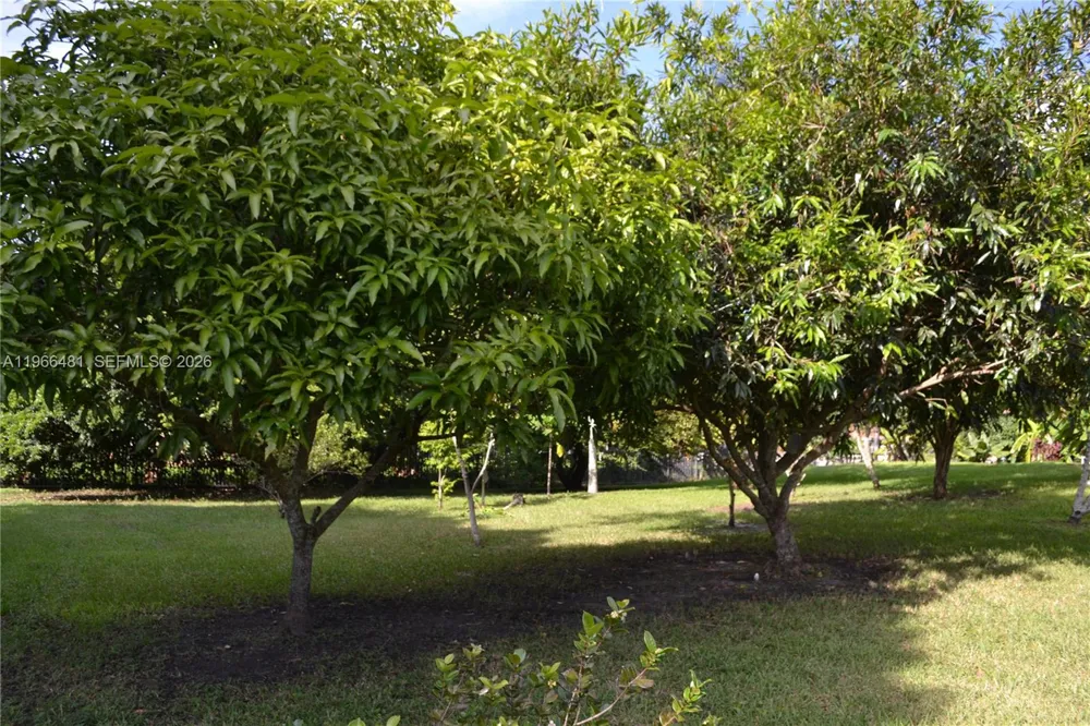 5425 SW 190th Ave #1 Southwest Ranches, FL 33332