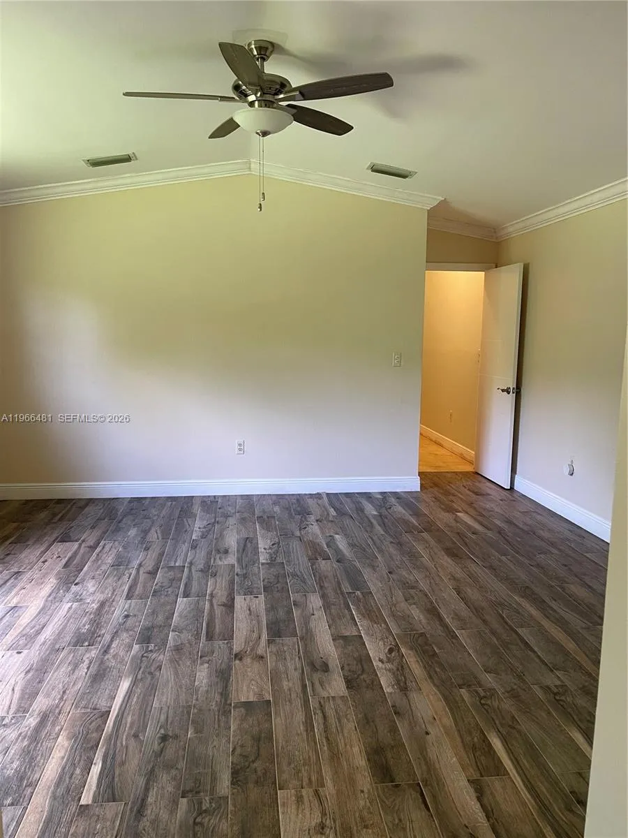 5425 SW 190th Ave #1 Southwest Ranches, FL 33332