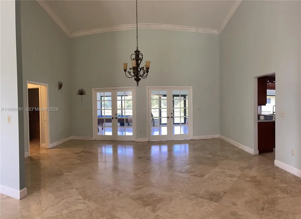 5425 SW 190th Ave #1 Southwest Ranches, FL 33332