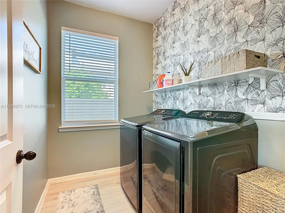 1285 Hilltop Place Saint Cloud, FL 34772