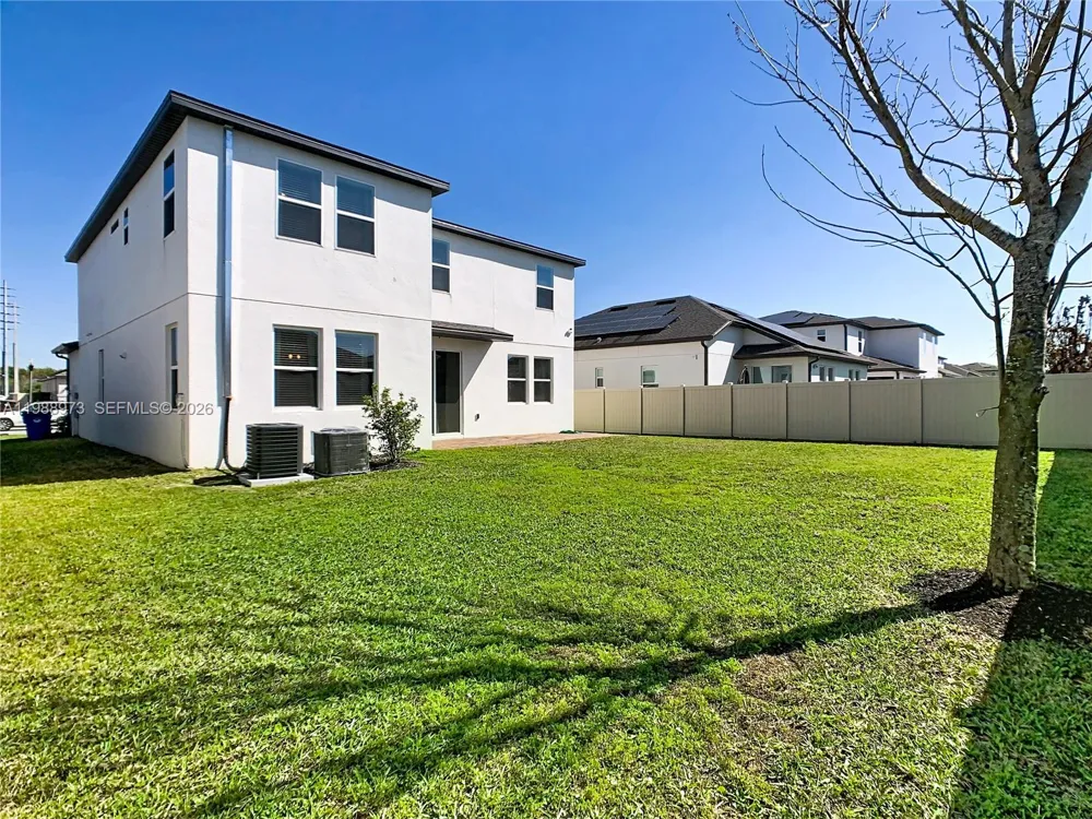 1285 Hilltop Place Saint Cloud, FL 34772