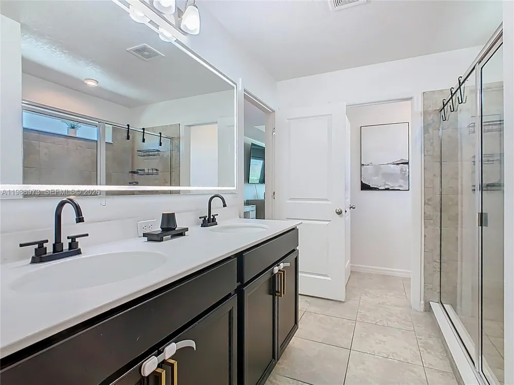 1285 Hilltop Place Saint Cloud, FL 34772