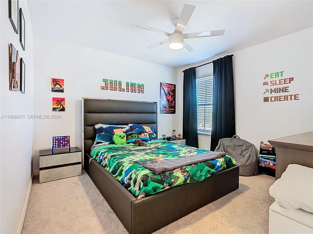 1285 Hilltop Place Saint Cloud, FL 34772
