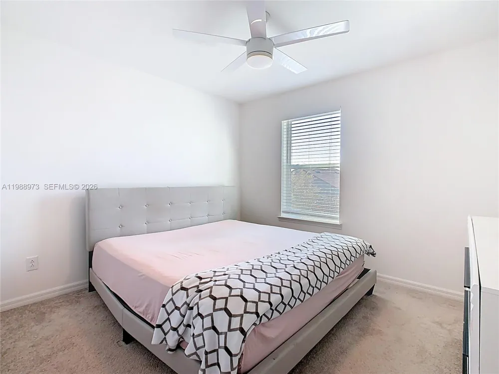 1285 Hilltop Place Saint Cloud, FL 34772