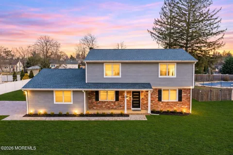 1 Robin Drive
