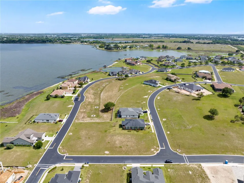 285 CALADIUM AVENUE Lake Alfred, FL 33850