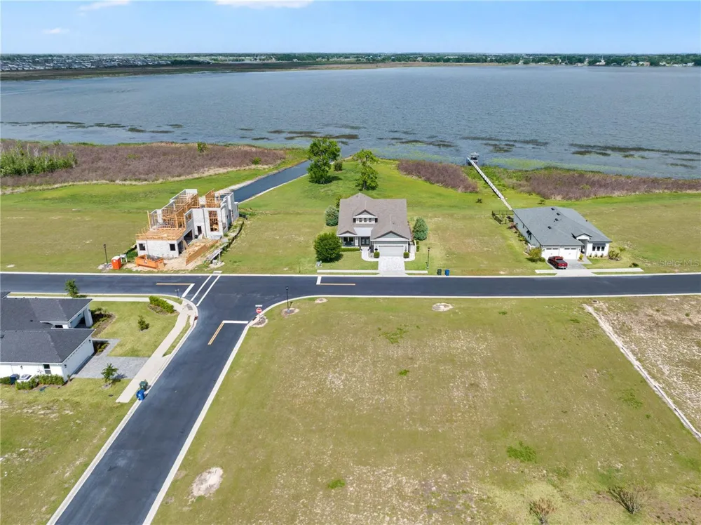 285 CALADIUM AVENUE Lake Alfred, FL 33850
