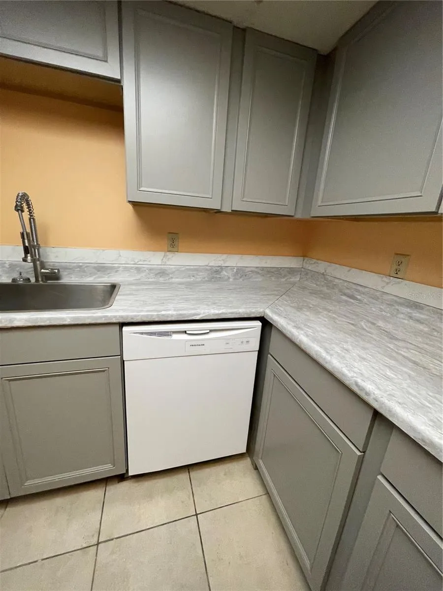 549 FAIRWAYS DRIVE #A ocala, FL 34472