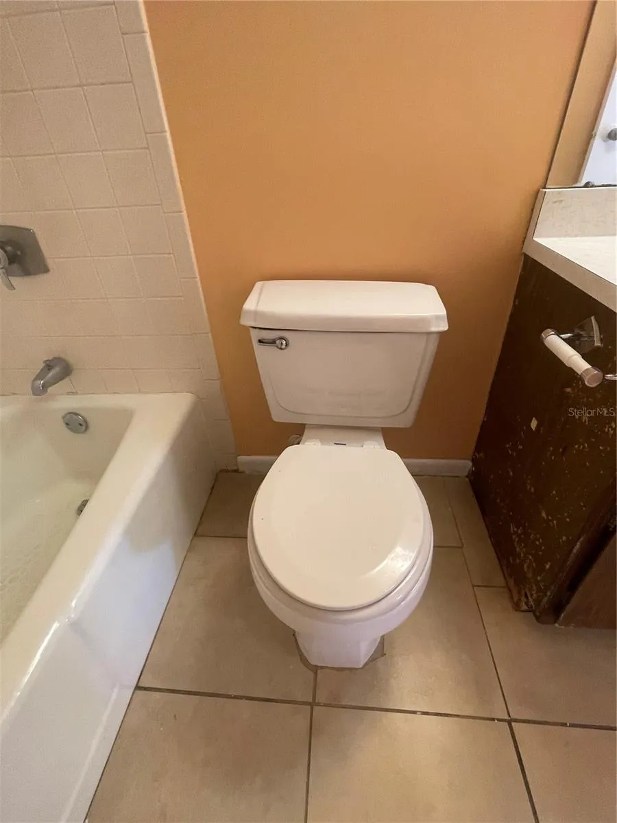 549 FAIRWAYS DRIVE #A ocala, FL 34472