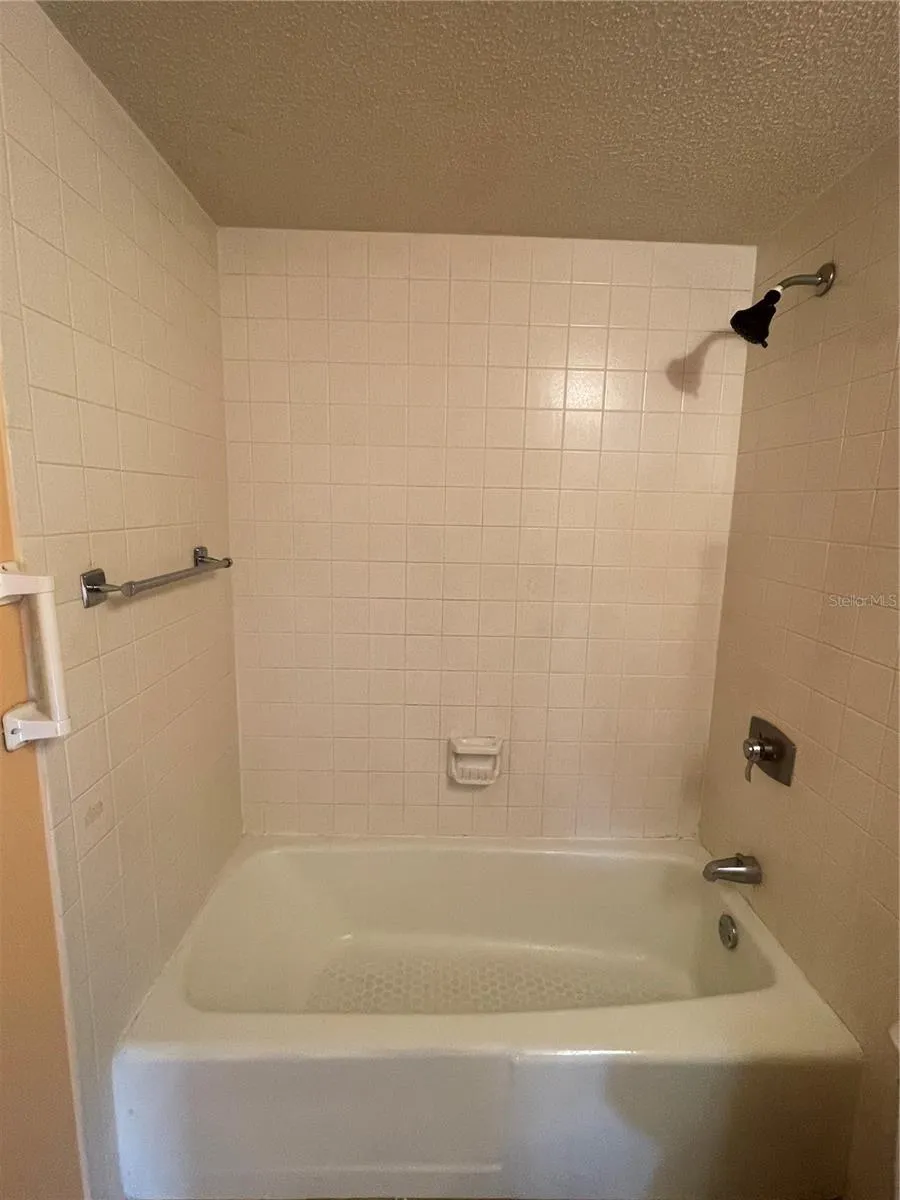 549 FAIRWAYS DRIVE #A ocala, FL 34472