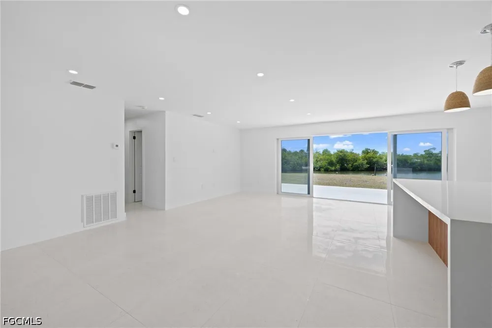 Boat Shell Drive Matlacha Isles, FL 33991