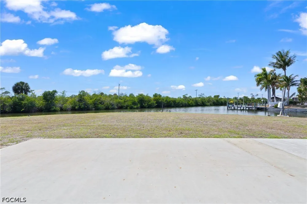 Boat Shell Drive Matlacha Isles, FL 33991
