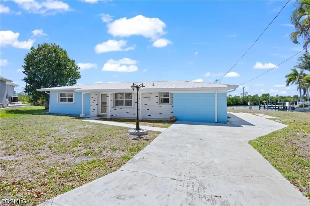 Boat Shell Drive Matlacha Isles, FL 33991