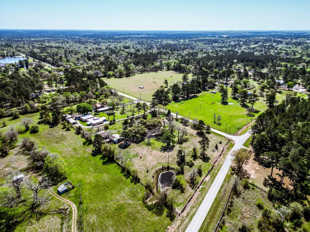 25790 Lakeside Drive Hockley, TX 77447