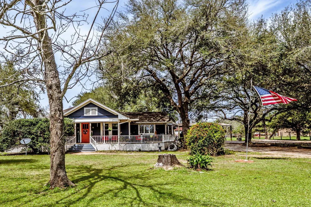 25790 Lakeside Drive Hockley, TX 77447