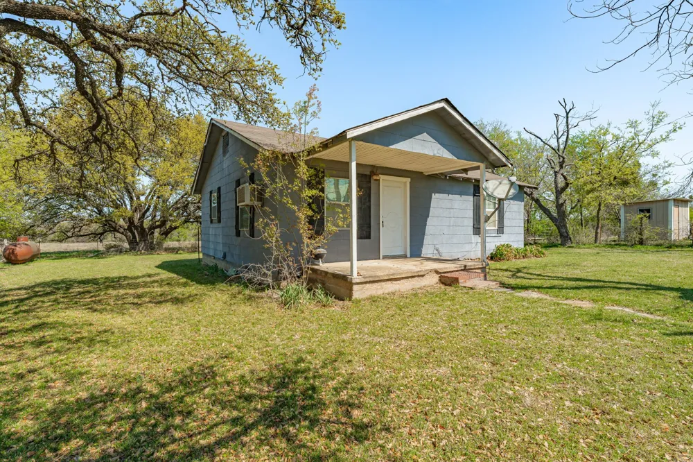 2474 County Road 371 Dublin, TX 76446