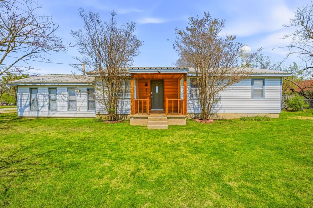 600 E Third Street Hico, TX 76457