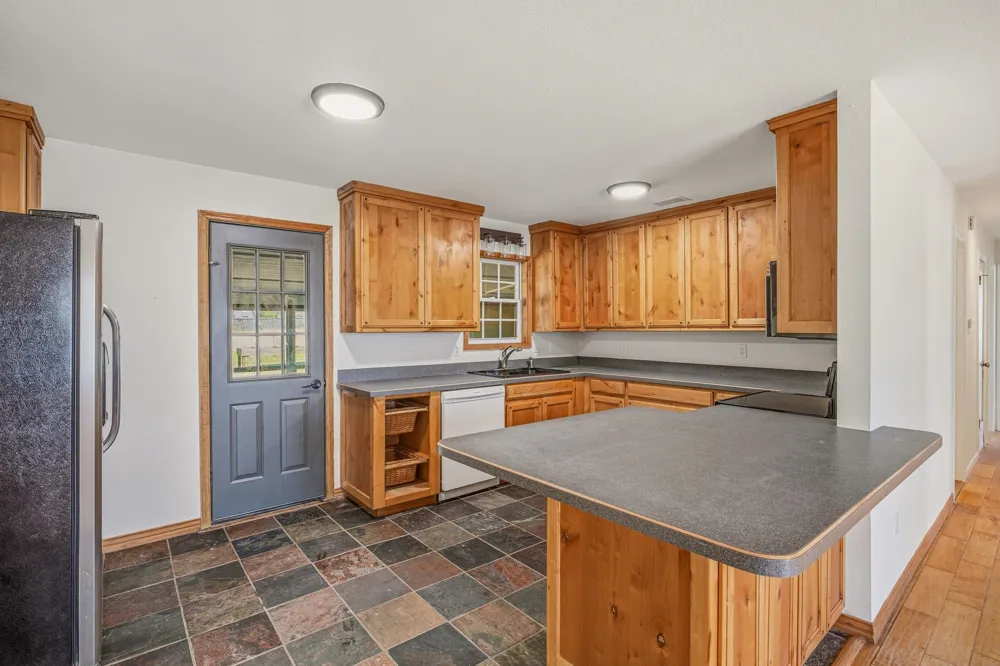 600 E Third Street Hico, TX 76457