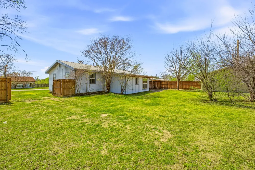 600 E Third Street Hico, TX 76457