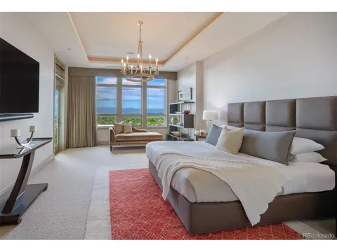 5455 Landmark Place #809