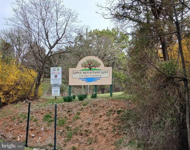 14 CIDER COURT Linden, VA 22642