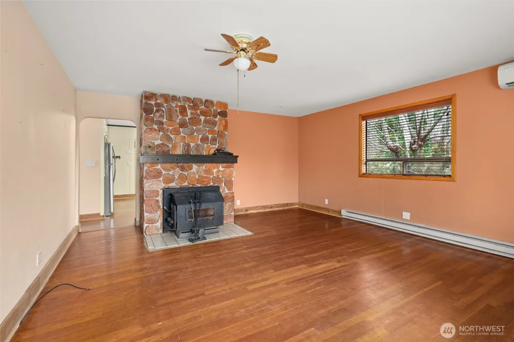1905 Gerber Street Raymond, WA 98577
