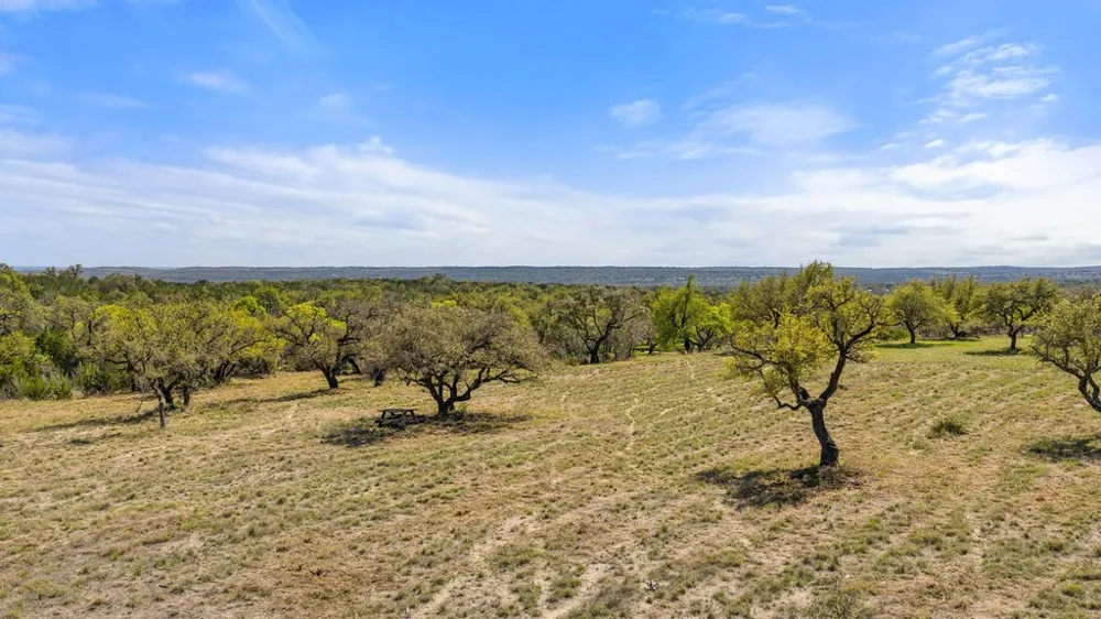 19 Stone Ridge Mountain Drive Round Mountain, TX 78663