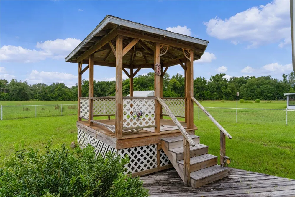 515 BOITNOTT LANE Bushnell, FL 33513