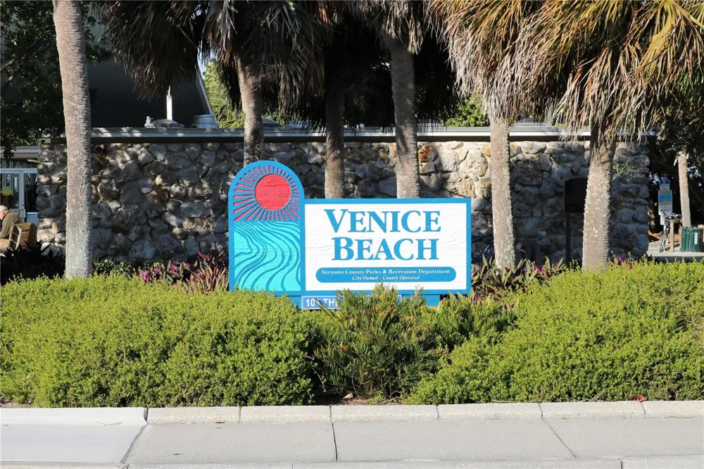 565 PARK ESTATES SQUARE Venice, FL 34293