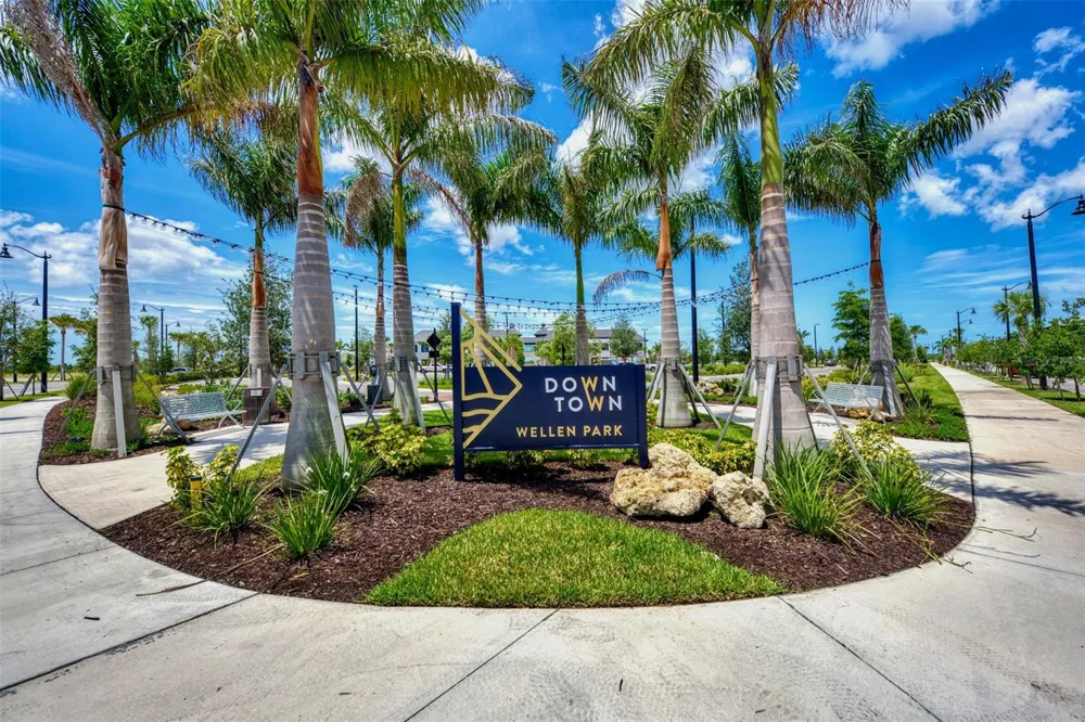 565 PARK ESTATES SQUARE Venice, FL 34293
