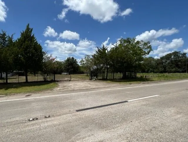 13720 Fm 1764 Road Santa Fe, TX 77517