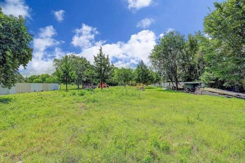 13720 Fm 1764 Road Santa Fe, TX 77517