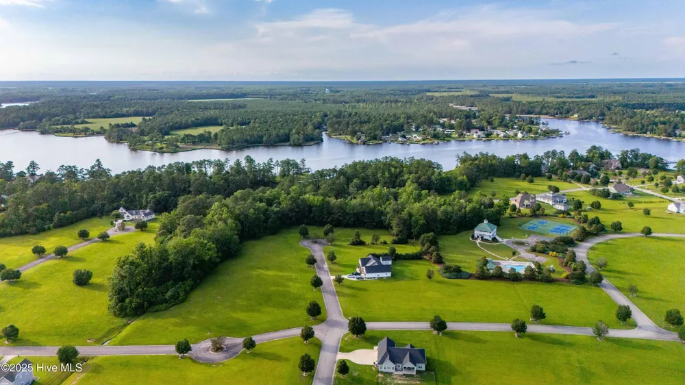 330 Southern Way Arapahoe, NC 28510