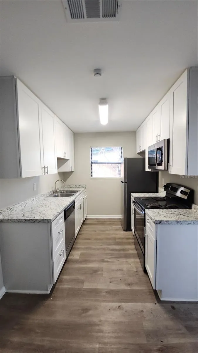 908 WESTMORE AVENUE Brandon, FL 33510