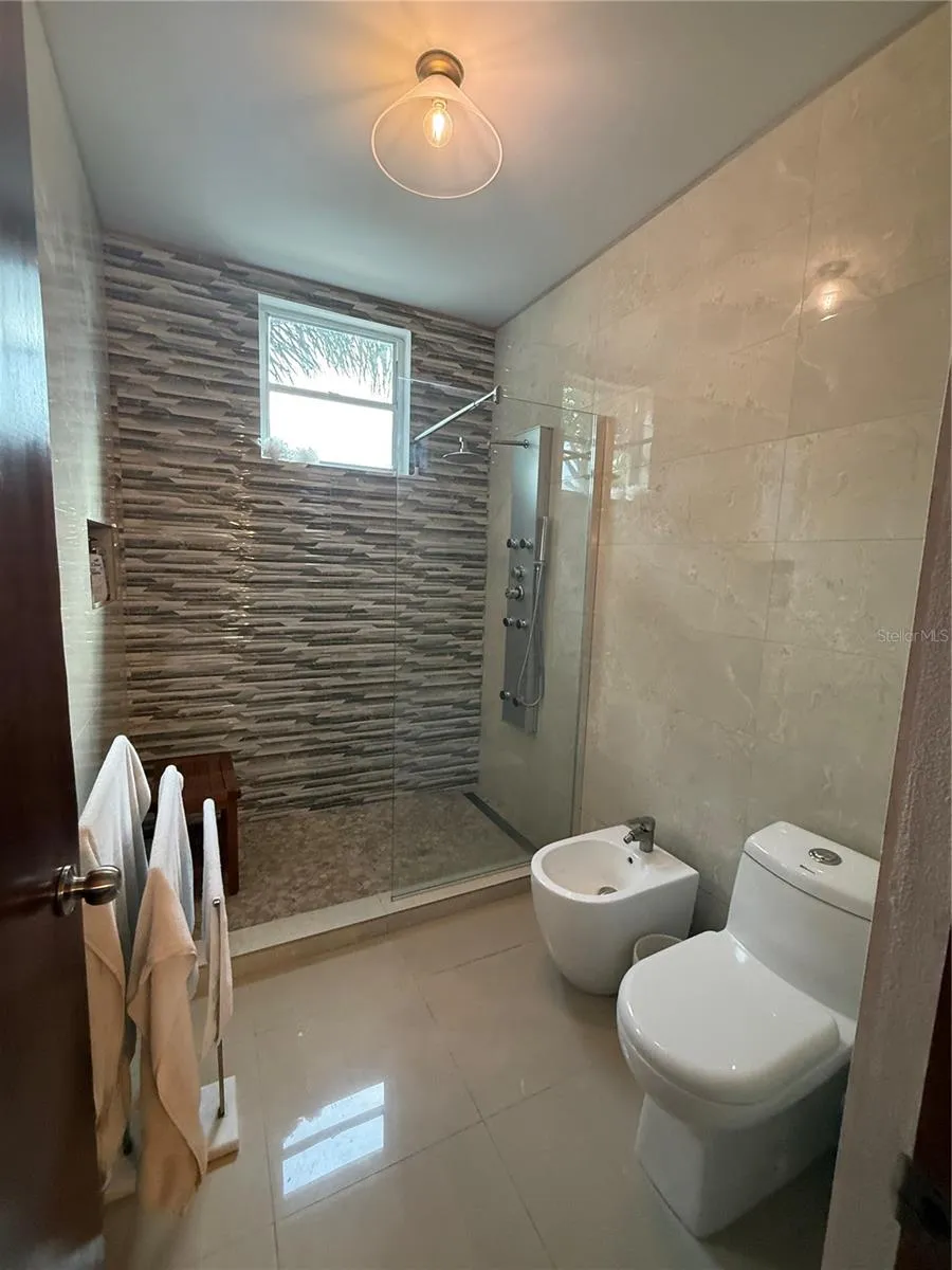 7 MOUNTAIN VIEW E ST, LOMAS DEL SOL Guaynabo, PR 00969