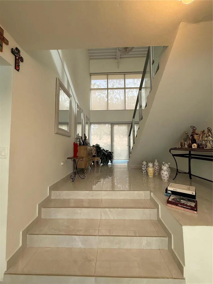 7 MOUNTAIN VIEW E ST, LOMAS DEL SOL Guaynabo, PR 00969